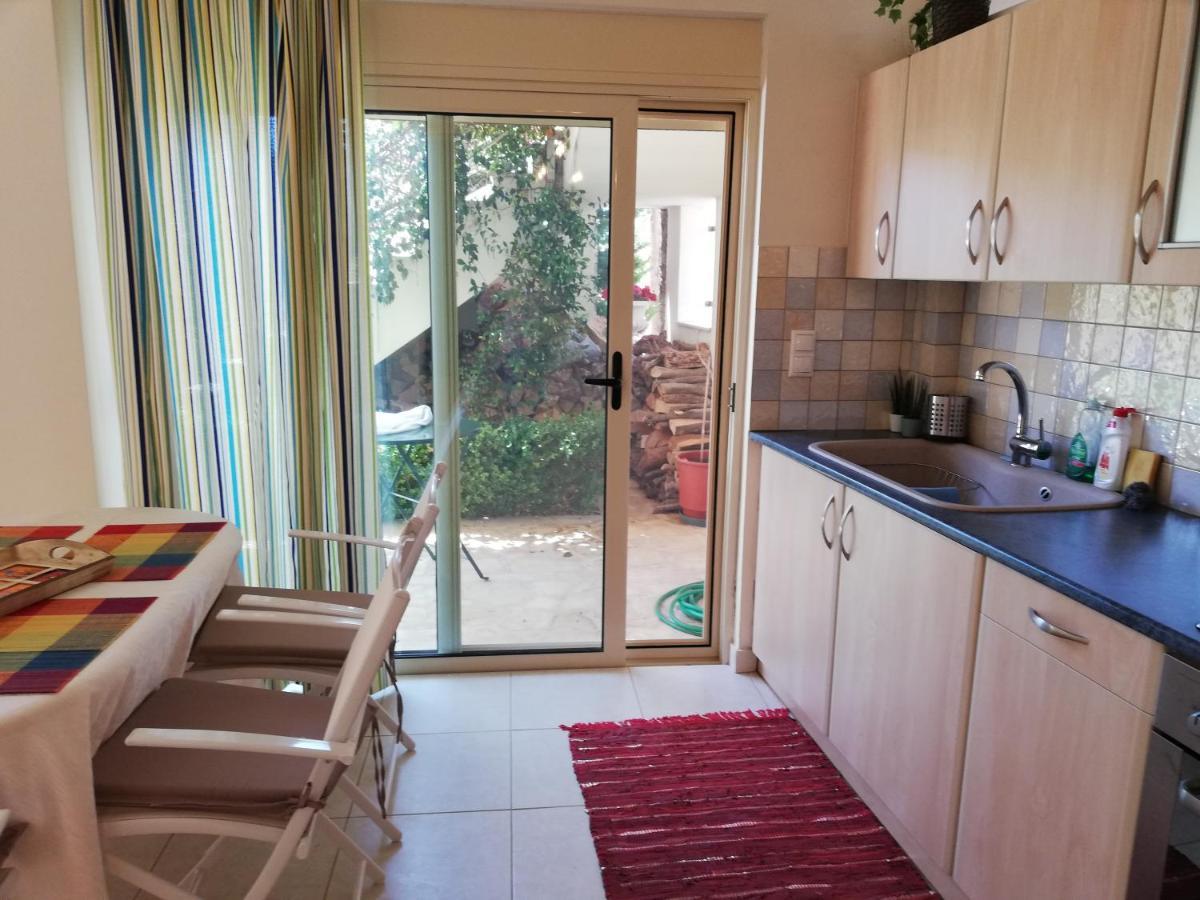 Althea Holiday Studio Agia Marina  Extérieur photo